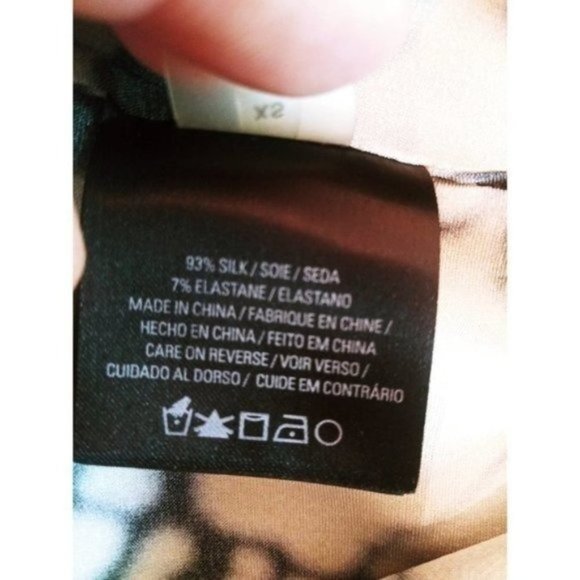 Elie TAHARI Silk Lightweight Keyhole Back Bow‎ Tie Blouse - Picture 11 of 11